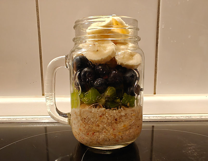 Overnights Oats Mix Hawai´i mit Toppings